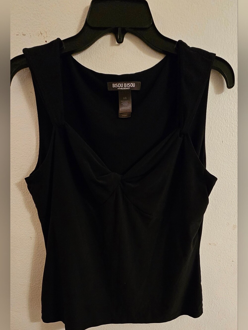 Bisou Bisou Black Twist-Front Sleeveless Tank